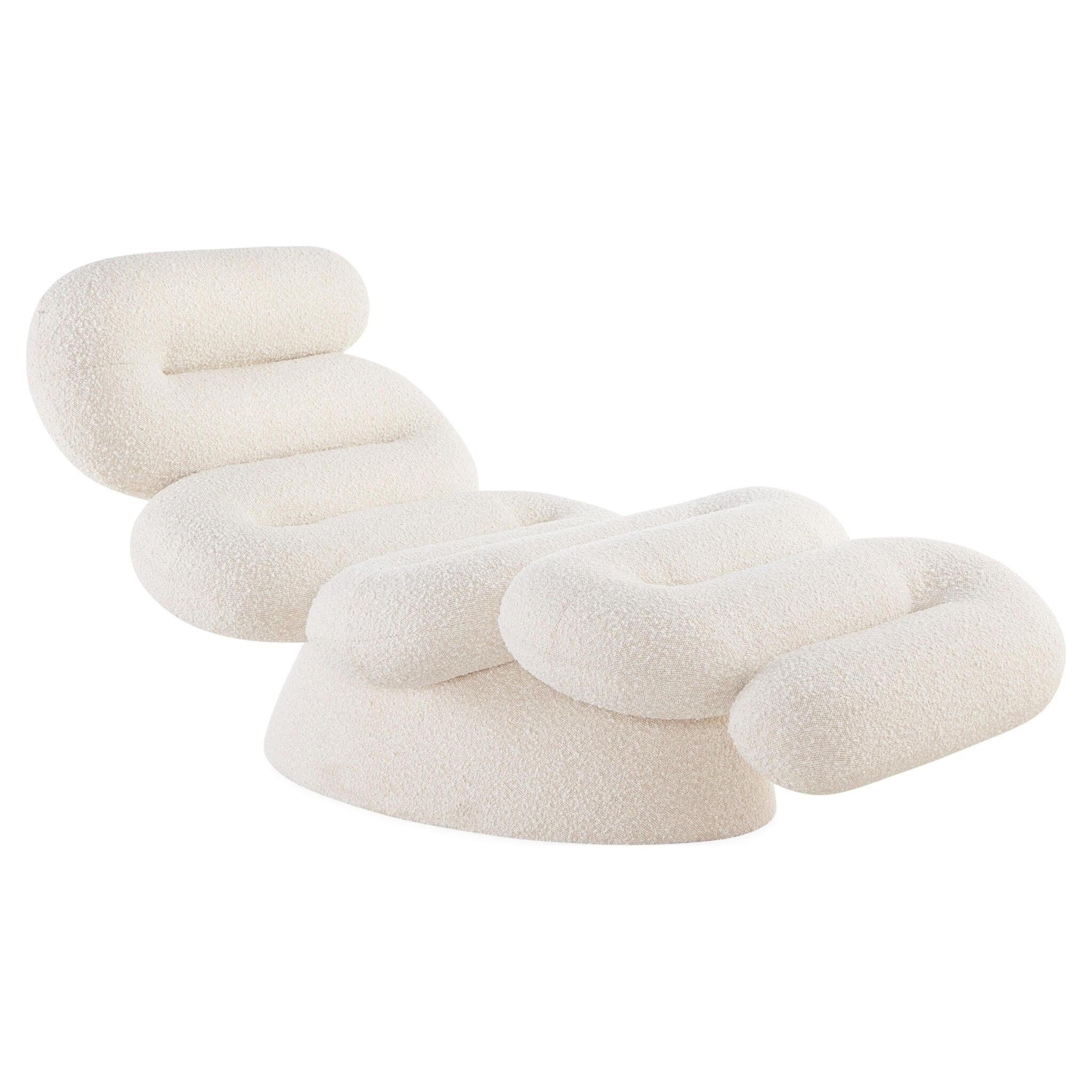 SERPENTINE Sessel in weiß von Jonathan Adler