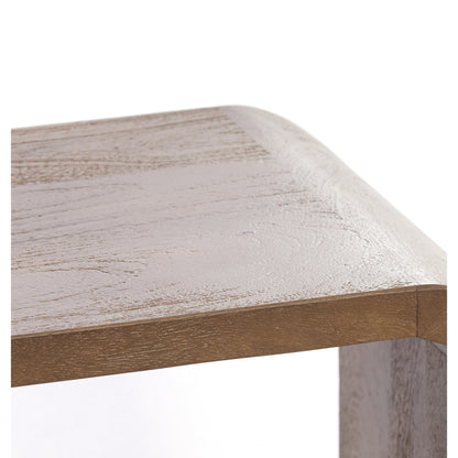 Dekoratives Sideboard mit offener Struktur und natürlicher Holzoptik