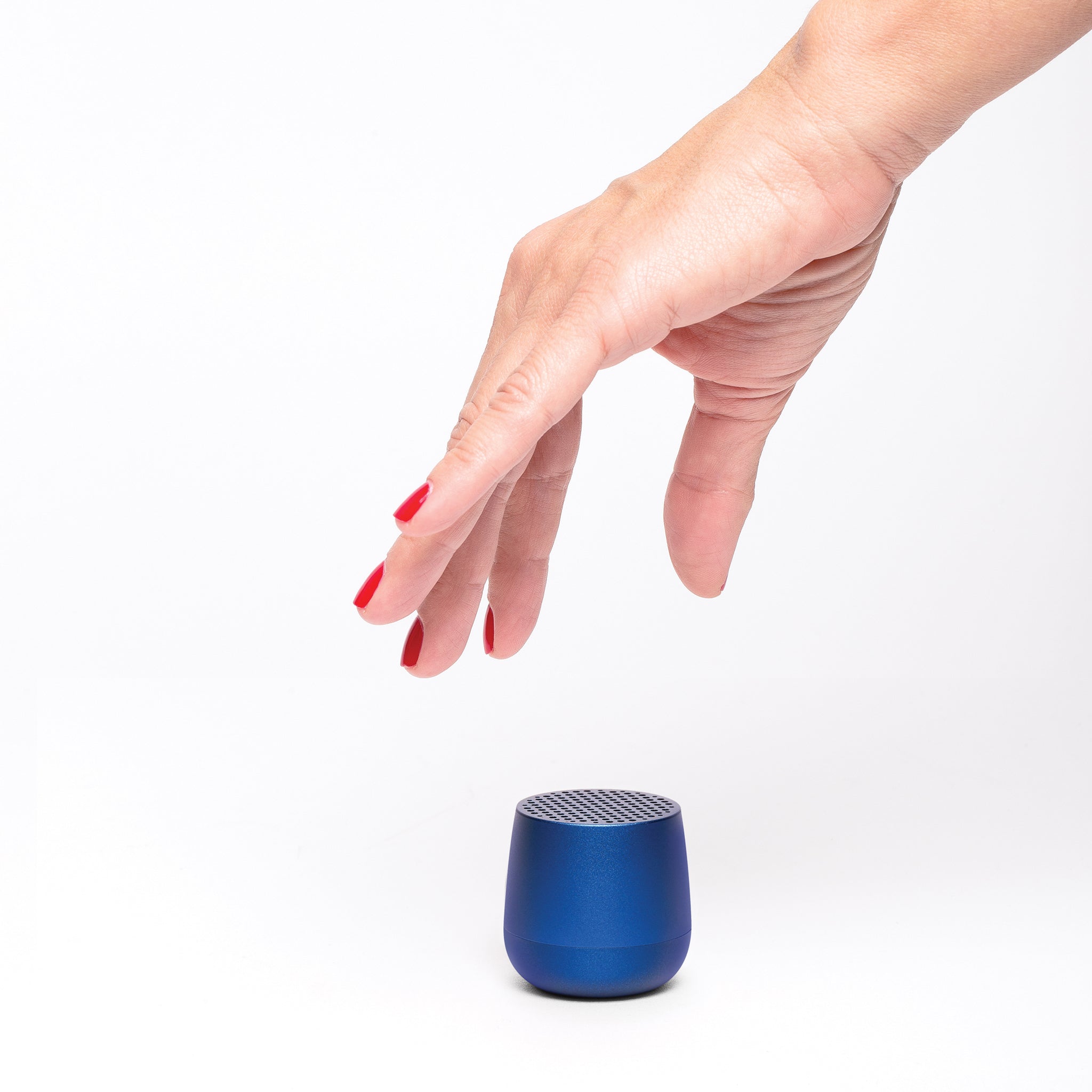 Bluetooth Lautsprecher MINO+, verschiedene Farben der Marke Lexon