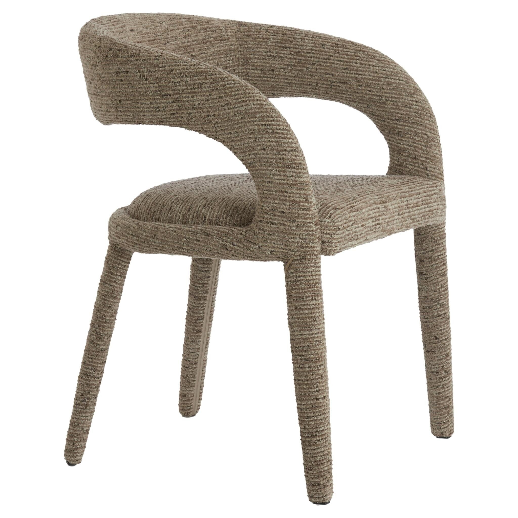 Moderner Esszimmerstuhl KYRAN in brauner Textilausführung