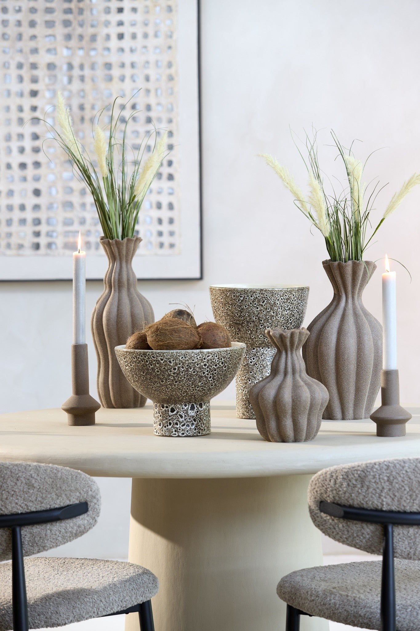 Dekorative Keramikschale mit Standfuß für Tisch oder Sideboard