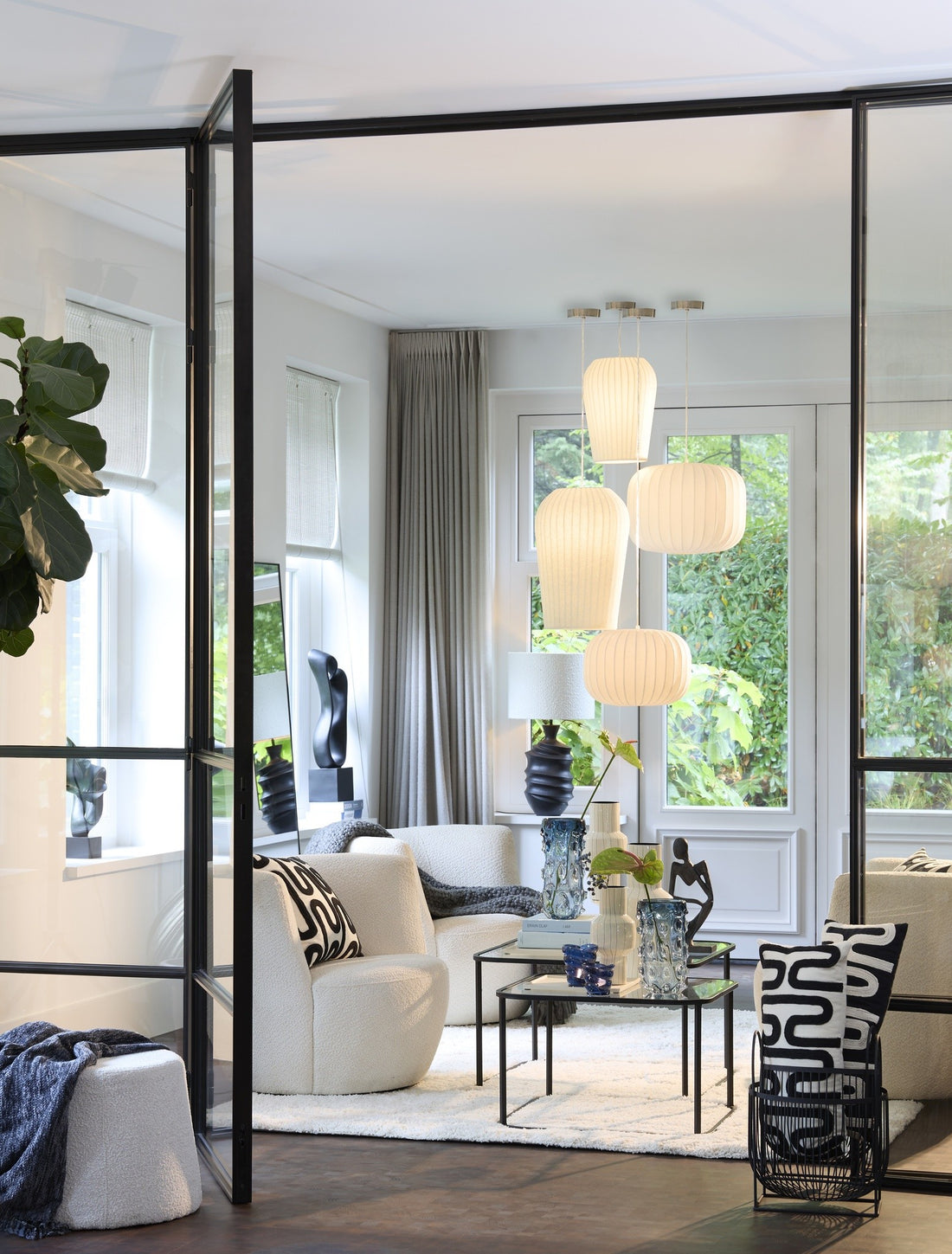 Zeitlose Deckenlampe in Weiß mit gleichmäßiger Lichtverteilung