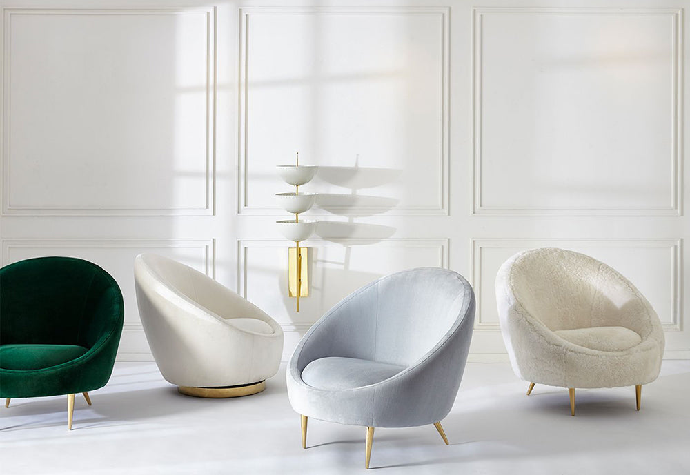 Loungesessel ETHER in weißem Lammfell von Jonathan Adler