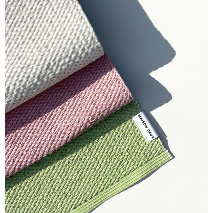 Großformatiger Design-Teppich für Innen und Außen von Maison Deux