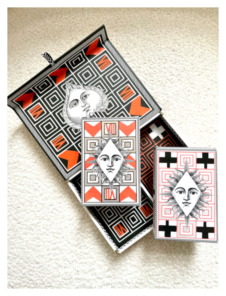 poker-face-kartenspiel-christian-lacroix-deck-mit-aufbewahrungsbox-gutraum8