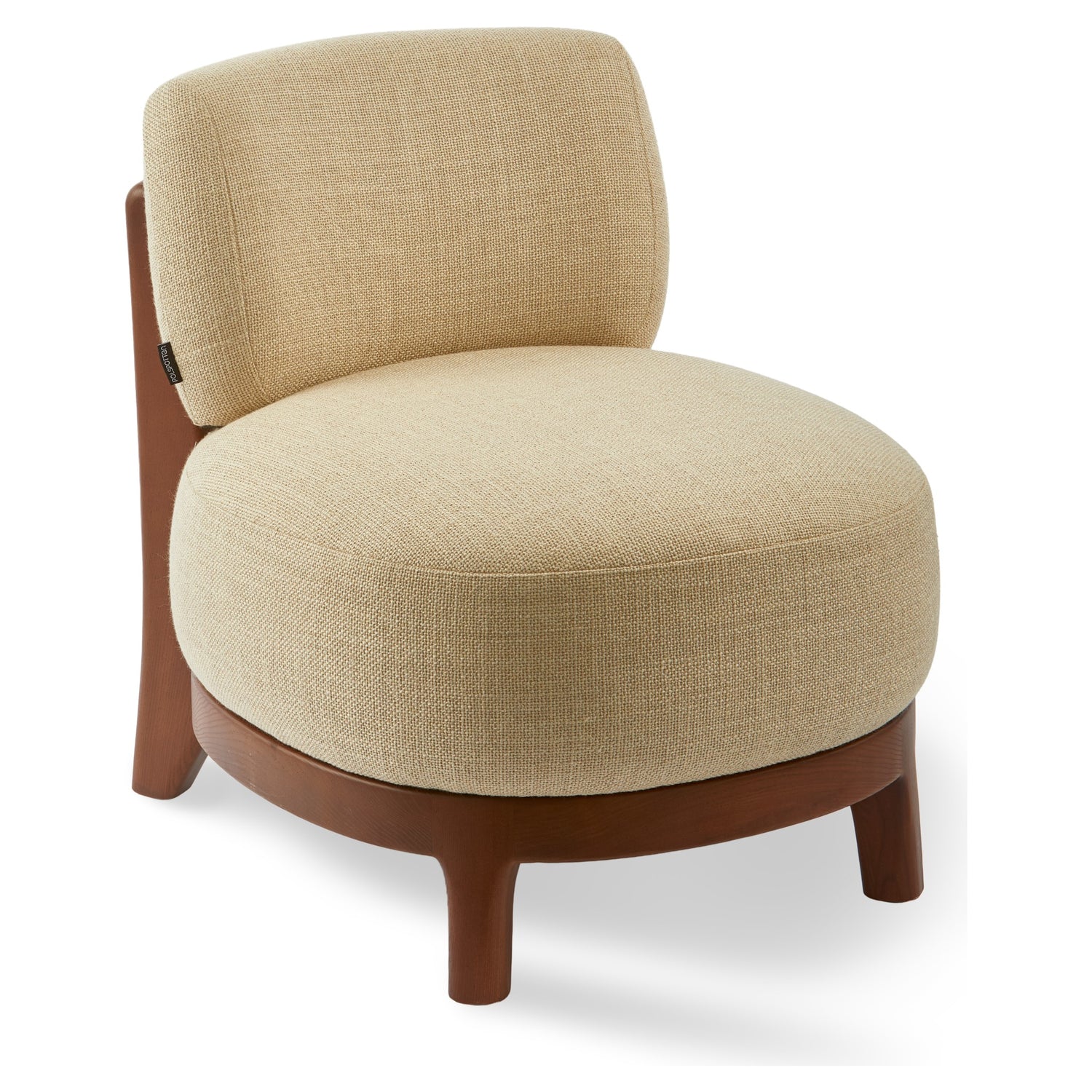 Fizz Lounge Chair mit sanftem Stoffbezug und großzügiger Polsterung