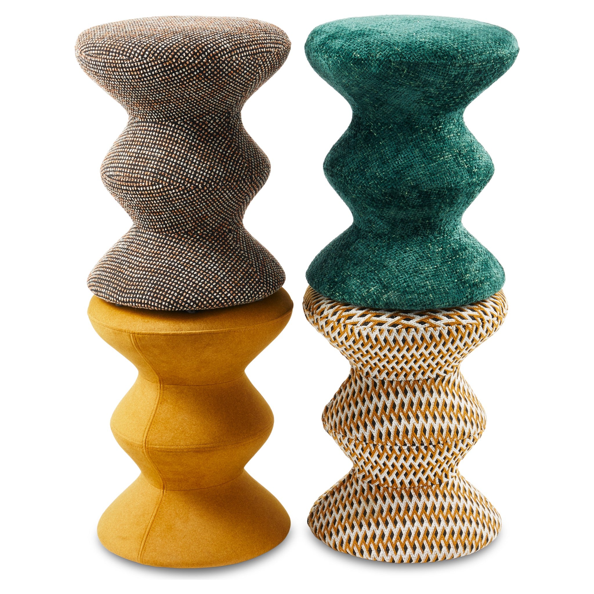 Gelber Zig Zag Stool mit markanter Kurvenform und weicher Polsterung