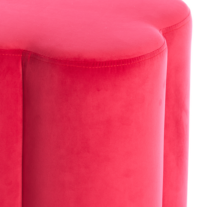 Nahaufnahme des NALANI Sitzpoufs in Velvet Fuchsia
