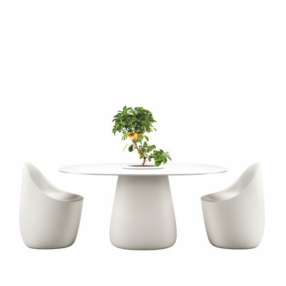 Outdoor Sitzgruppe Cobble Table 160 in der Farbe weiss