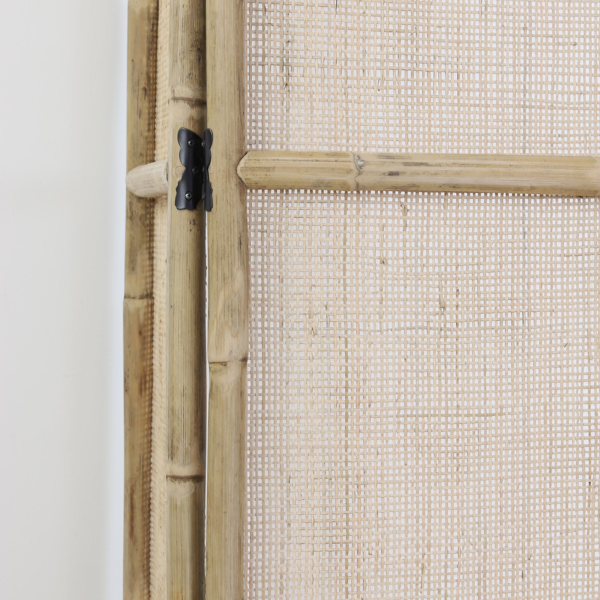 Dreiteiliger Rattan-Wandschirm in heller Naturfarbe