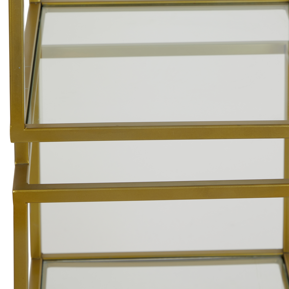 Schrank "Lucambo" in Antik-Bronze-Optik für Wohnräume.