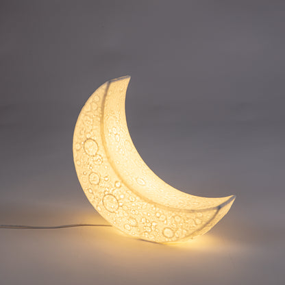 Tischleuchte MY TINY MOON von Seletti – ein Stück Mondlicht für den Alltag