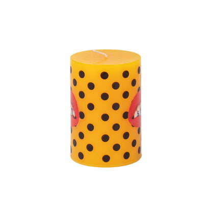 Designerkerze SHIT von Seletti aus pflanzlichem Wachs in Gelb