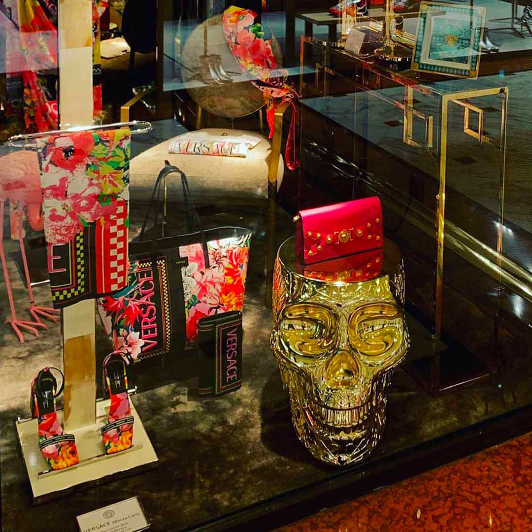 Stuhl & Beistelltisch MEXICO in Gold von Qeeboo