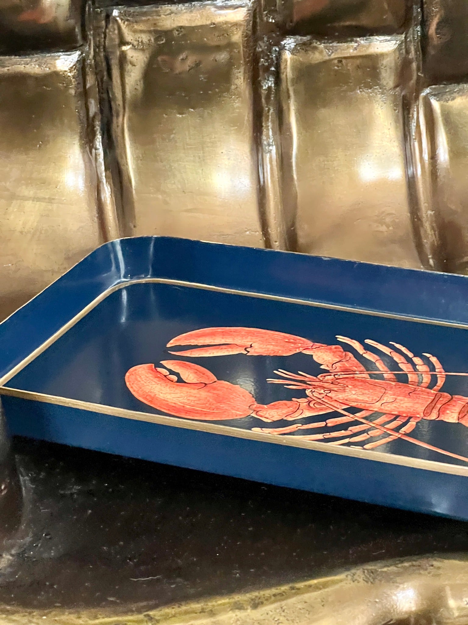 Tray LOBSTER, hand-painted, dark blue 33x20cm