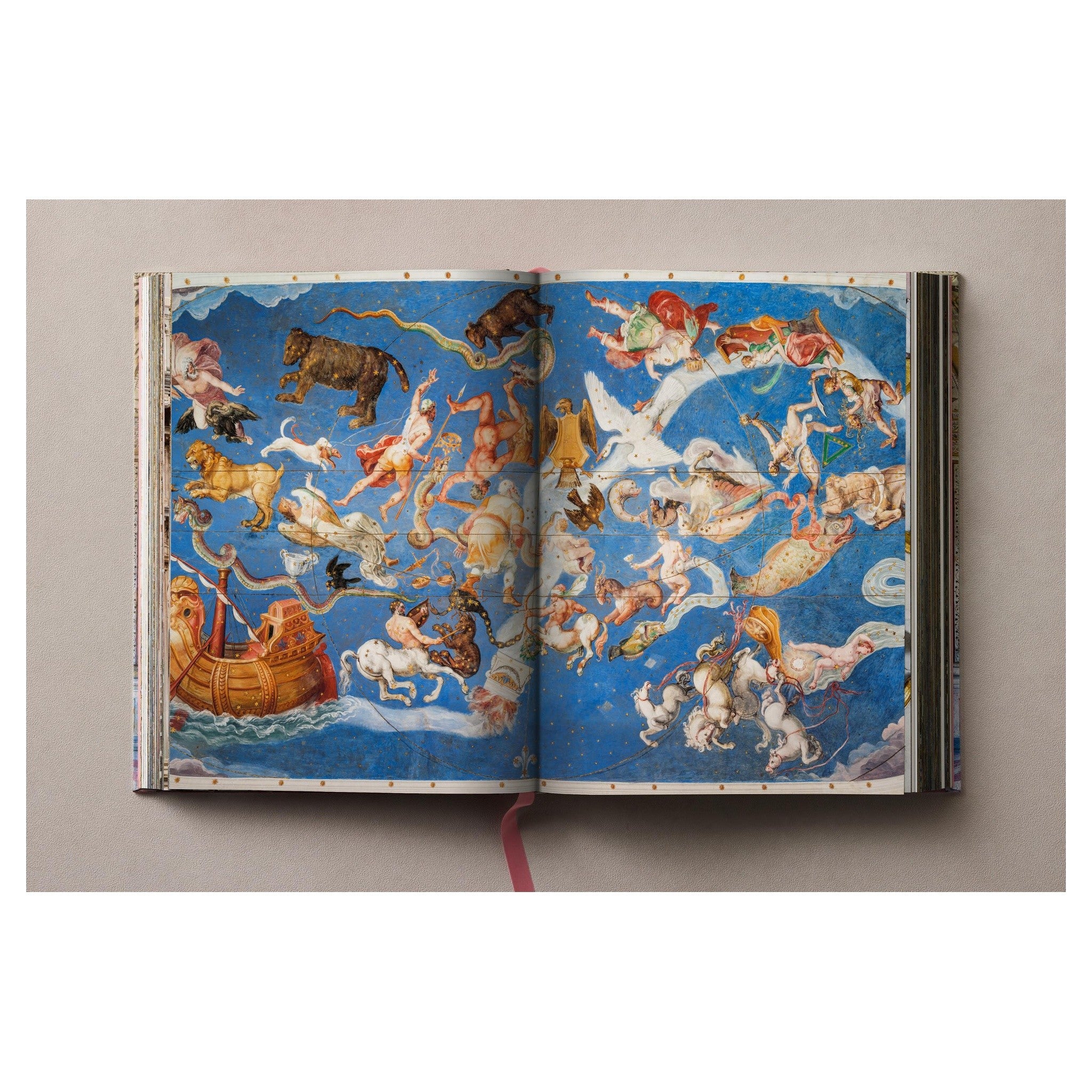 Massimo Listris Fotoband über italienische Paläste mit reich ornamentiertem Cover.