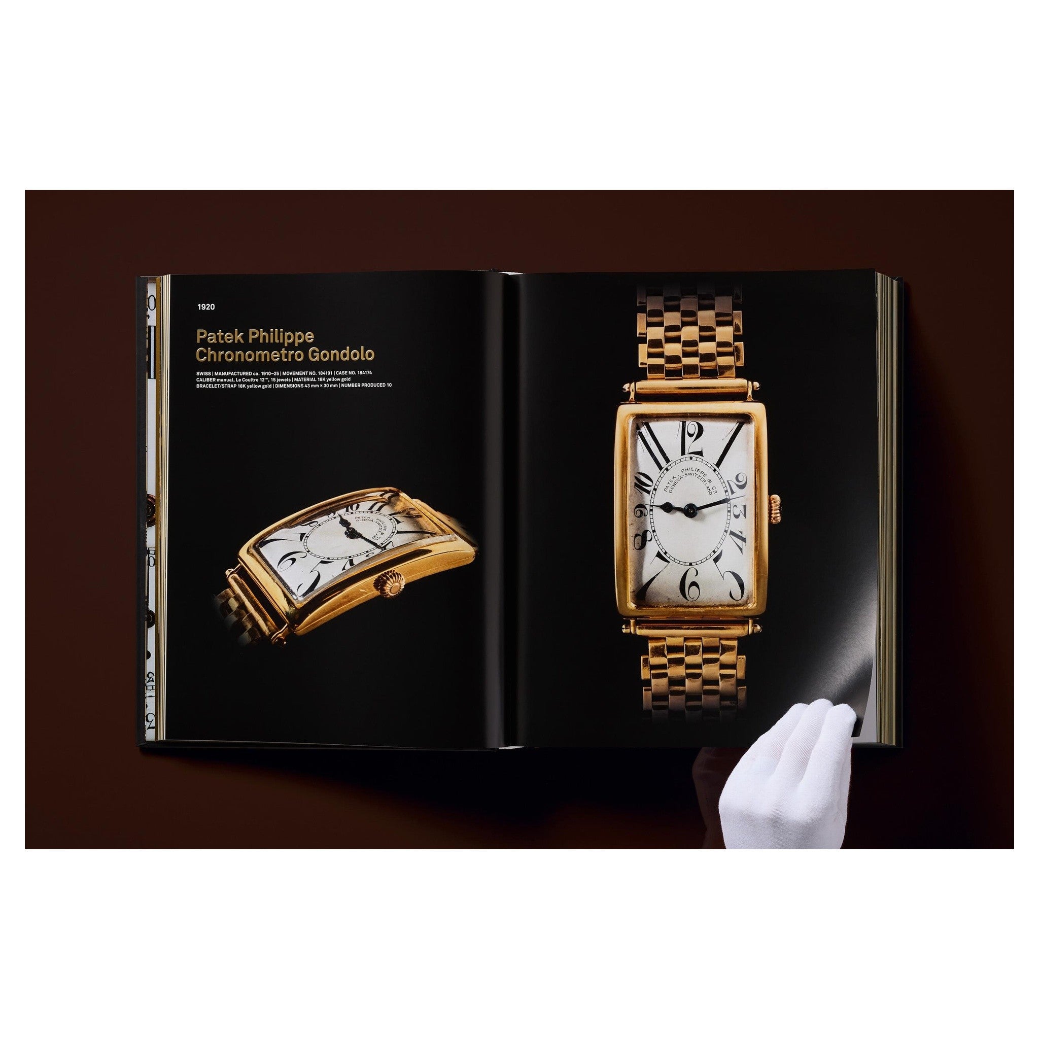 Nahaufnahme der gezeigten Chronographen-Uhr im Buchcover