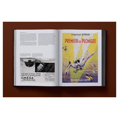 Luxusbuch über Haute Horlogerie im eleganten, minimalistischen Design.