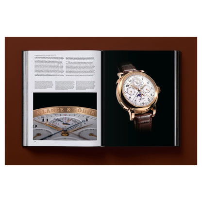 TASCHEN-Doppelband Ultimate Collector Watches mit fotografischem Uhrendetail auf dem Cover.