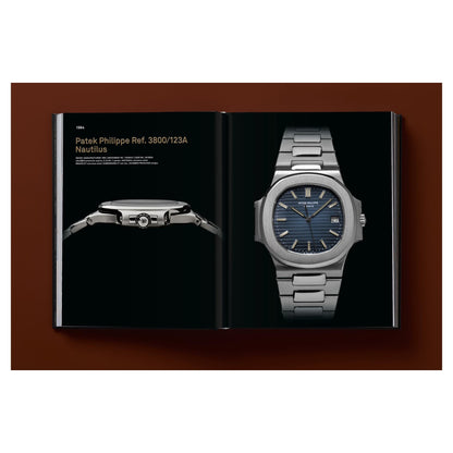 Fotoband mit kunstvoller Darstellung einer Komplikationsuhr auf dem Cover.