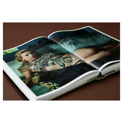 Art Edition Annie Leibovitz mit 556-seitigem Bildband