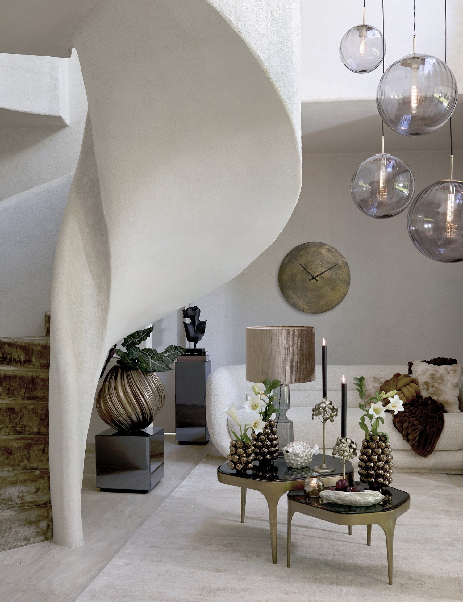 Großformatiger Naturteppich in sandfarbener Optik