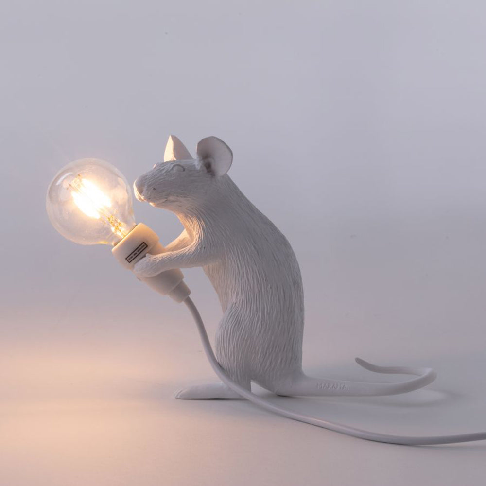 Stehende Maus als Tischlampe