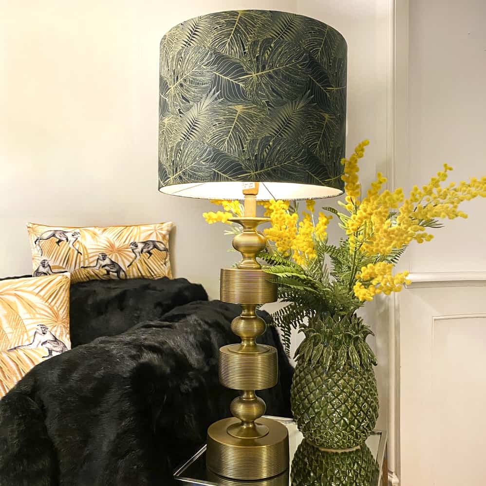 Tischlampe TAIKA von Light & Living