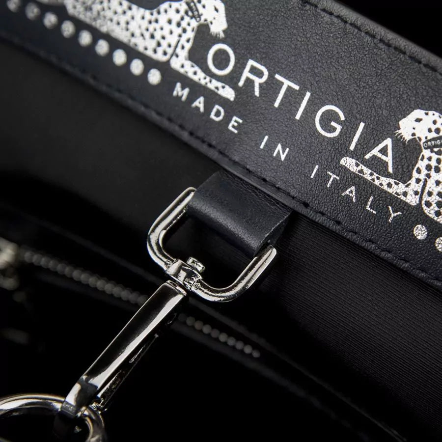 Velvet BUCKET BAG Detail von Ortigia Sicilia