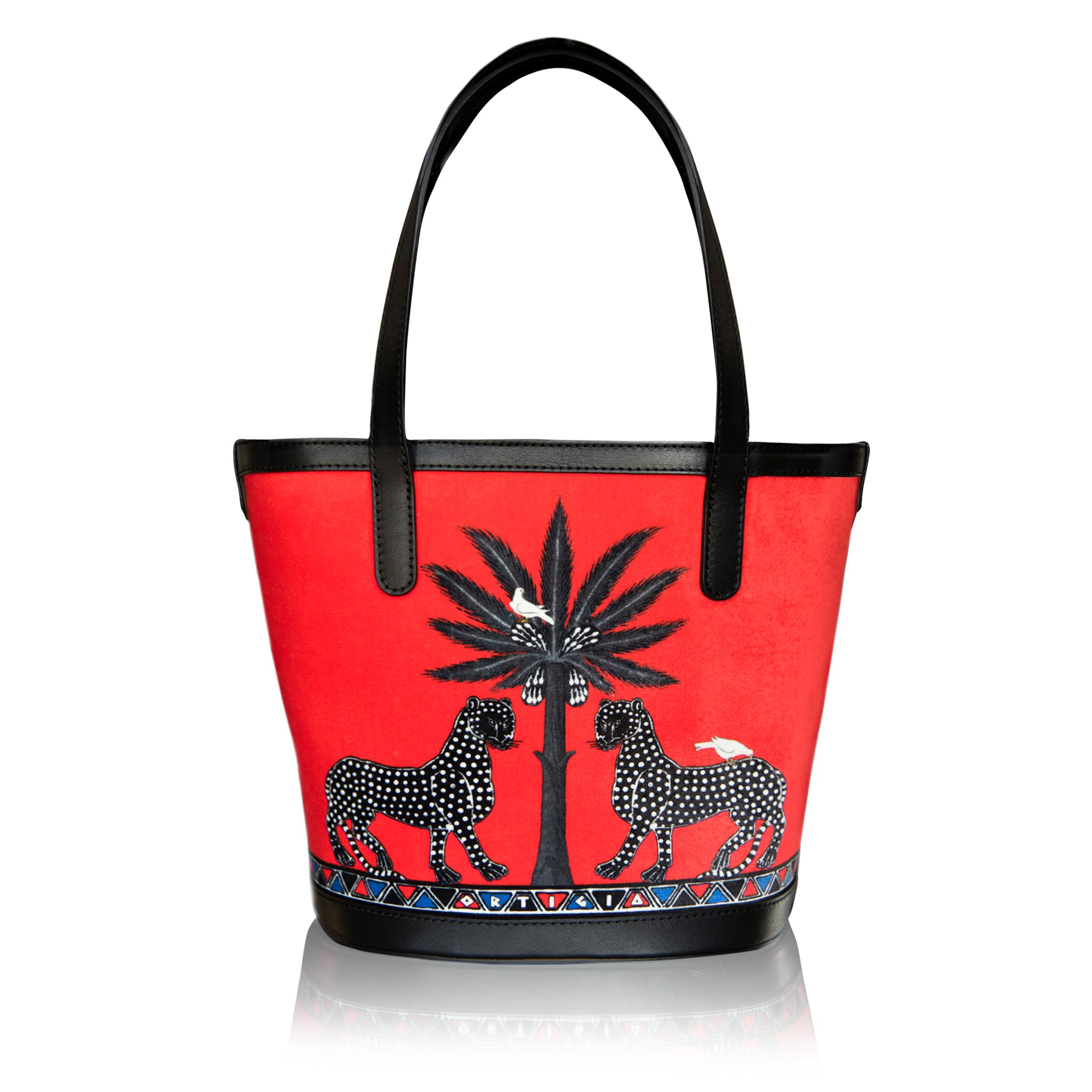 Bucket bag with red interior sale